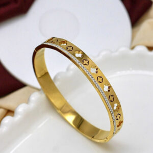 Fevyn Gold Plated Stainless Steel Openable Bracelet Petal Crystal | Anti Tarnish Jewellery