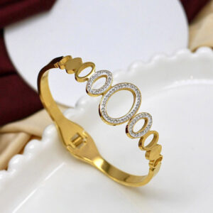 Fevyn Gold Plated Stainless Steel Openable Bracelet Crystal Eliptical