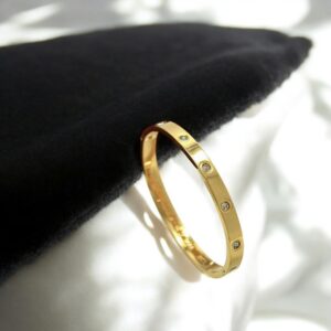 Fevyn Gold Plated Stainless Steel Openable Crystal Bracelet | Anti Tarnish Jewellery for Women